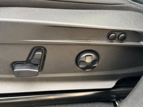 Used 2024 Alfa Romeo Stelvio Veloce image 22