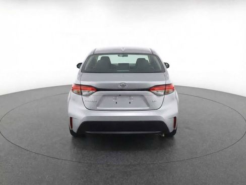 Used 2025 Toyota Corolla LE image 7