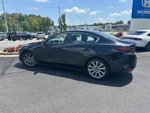 Used 2021 MAZDA MAZDA3 s FWD image 5