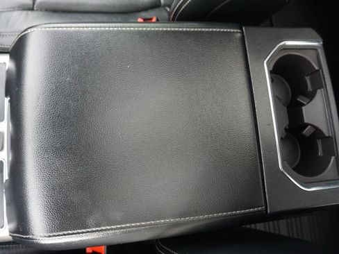 Used 2019 Ford F150 Lariat w/ Equipment Group 502A Luxury image 28