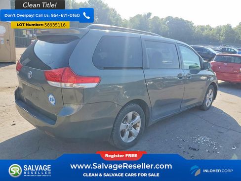 Used 2012 Toyota Sienna LE FWD image 4