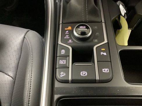 New 2026 Kia Sorento S w/ S Panoramic Sunroof Package image 34