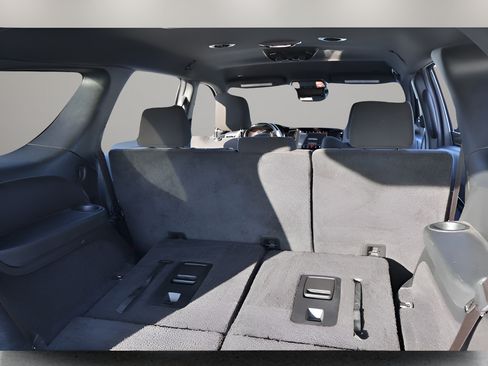 Used 2023 Dodge Durango GT AWD/4WD image 18