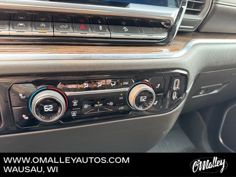 Used 2022 Chevrolet Silverado 1500 RST AWD/4WD image 21