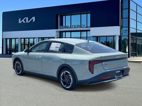 New 2026 Kia K4 EX FWD image 4
