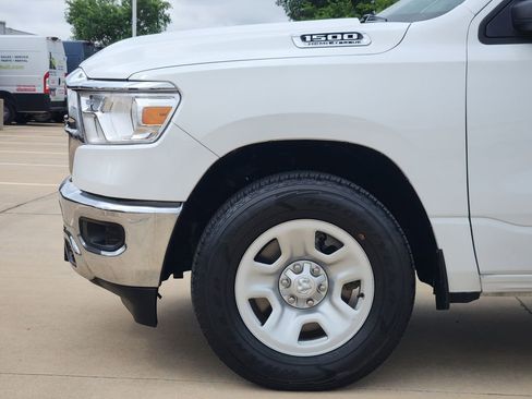 Used 2023 RAM 1500 Big Horn AWD/4WD image 8