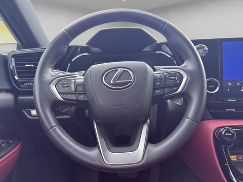 Used 2023 Lexus NX 350 NX 350 Premium image 10