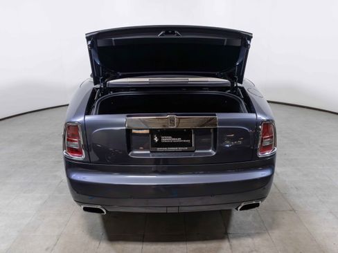 Used 2013 Rolls-Royce Phantom Drophead Coupe image 16