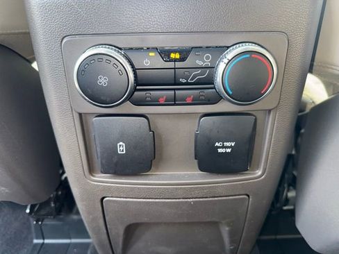 Certified 2023 Ford Explorer Platinum w/ Technology Package image 23