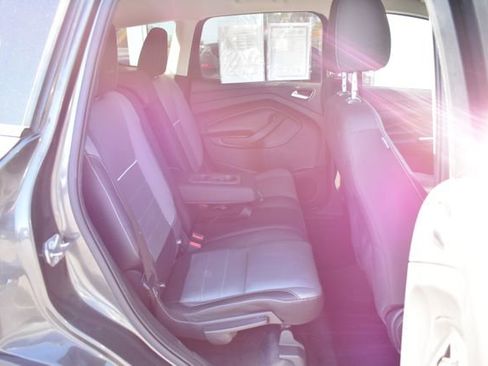 Used 2015 Ford Escape SE AWD/4WD image 35