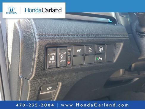 Certified 2024 Honda Odyssey Touring image 10