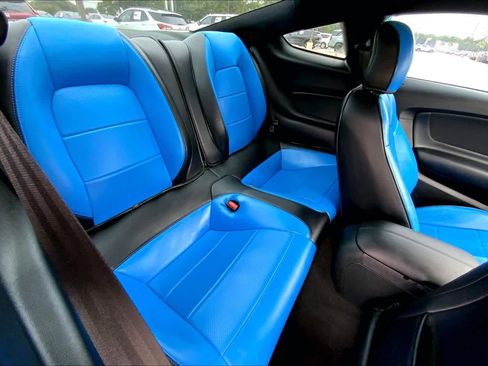 Used 2021 Ford Mustang GT RWD image 16