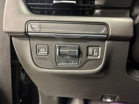 Used 2024 Cadillac Escalade Sport image 36