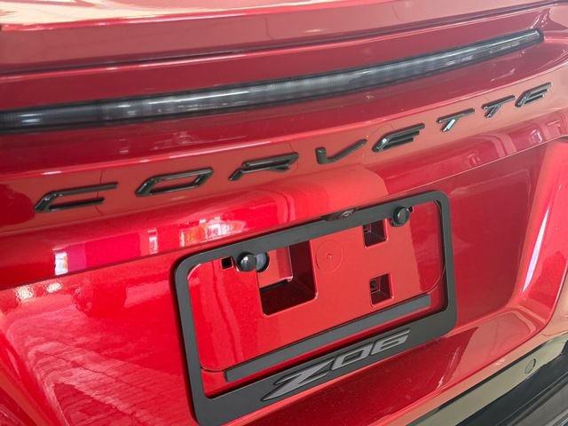 Used 2025 Chevrolet Corvette Z06 RWD image 26