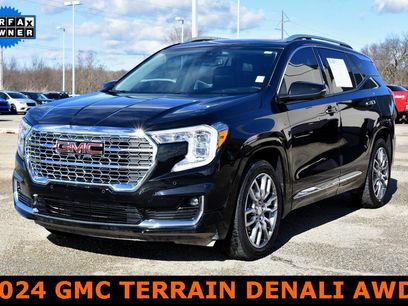 Used 2024 GMC Terrain Denali w/ Denali Premium Package