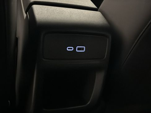 Used 2024 Chevrolet Trax RS w/ Driver Confidence Package FWD image 27