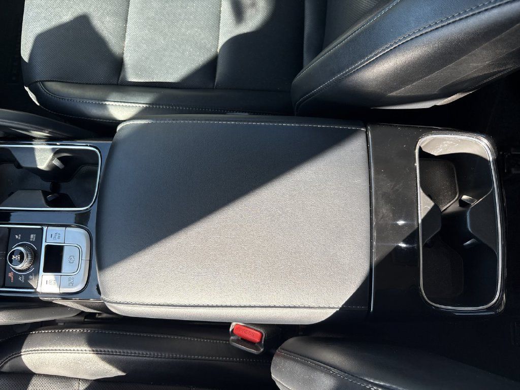 Used 2022 Kia Telluride S AWD/4WD image 24