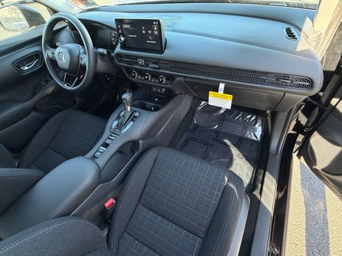 New 2026 Honda HR-V LX image 11