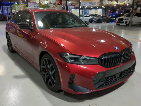 Used 2025 BMW 330i xDrive Sedan w/ M Sport Package image 4