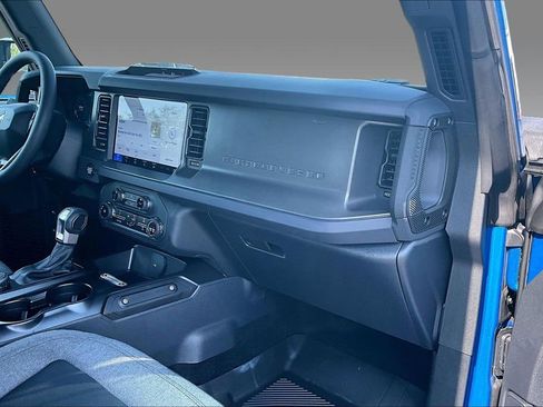Used 2025 Ford Bronco 2-Door AWD/4WD image 10