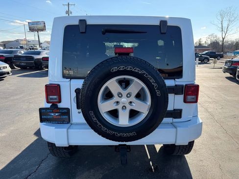 Used 2015 Jeep Wrangler Unlimited Sport w/ Quick Order Package 24S image 3