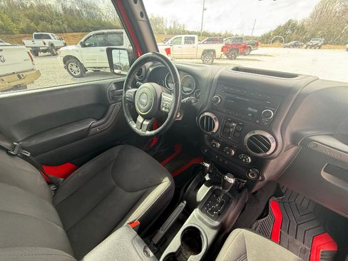 Used 2016 Jeep Wrangler Unlimited Sport w/ Quick Order Package 24S image 7