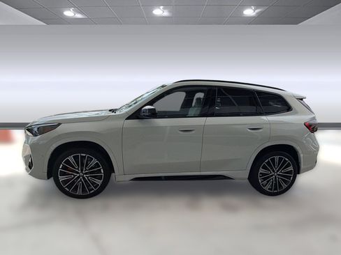 Used 2026 BMW X1 xDrive28i w/ Technology Package AWD/4WD image 2