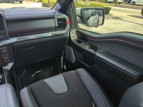 Used 2025 Ford F150 Raptor AWD/4WD image 17
