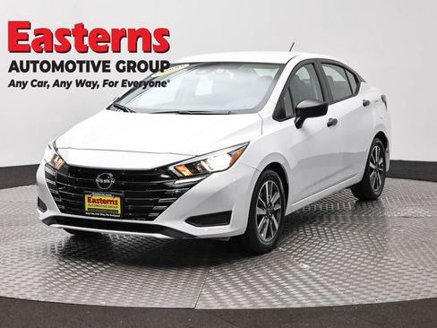 Used 2024 Nissan Versa S w/ S Plus Package FWD image 1
