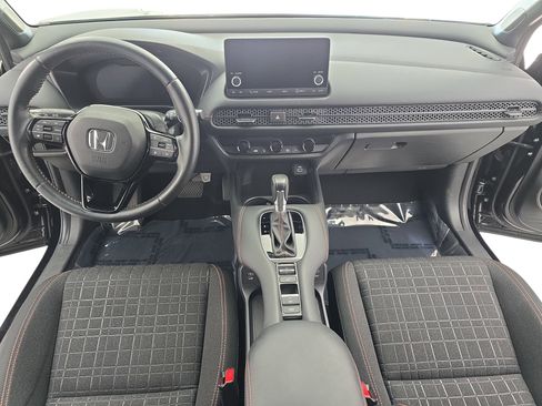 Used 2024 Honda HR-V Sport image 9