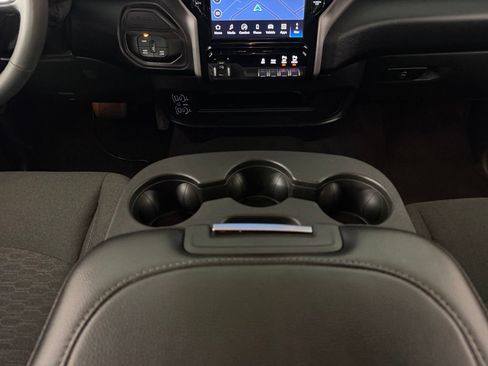 Certified 2026 RAM 2500 Big Horn AWD/4WD image 19