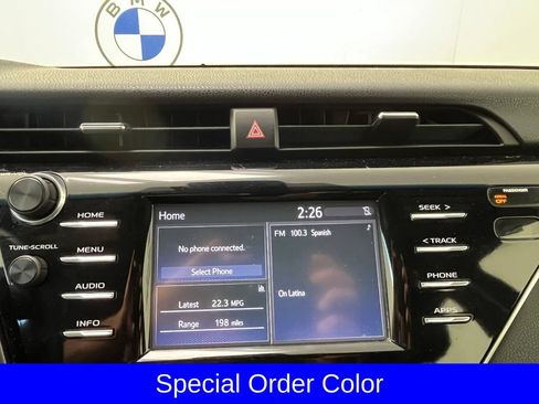 Used 2018 Toyota Camry XLE FWD image 7