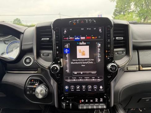 Used 2019 RAM 1500 Limited w/ Advanced Safety Group AWD/4WD image 15