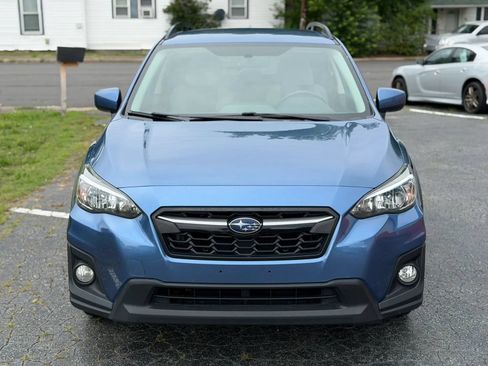 Used 2018 Subaru Crosstrek 2.0i Premium w/ Popular Package #2 AWD/4WD image 2