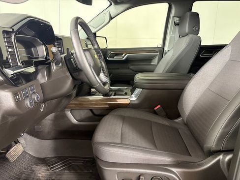 Used 2025 Chevrolet Silverado 1500 LT w/ Z71 Off-Road Package image 22