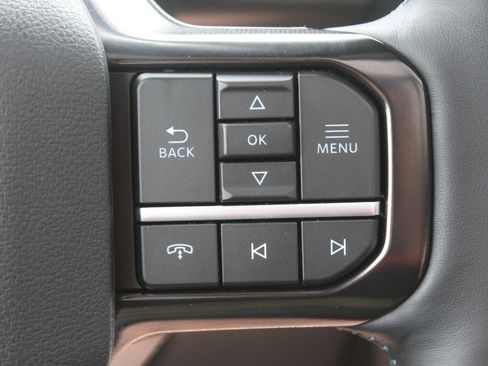 New 2026 Ford F350 Platinum w/ Tremor Off-Road Package AWD/4WD image 33