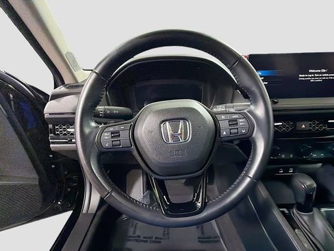 Used 2023 Honda Accord EX-L image 12