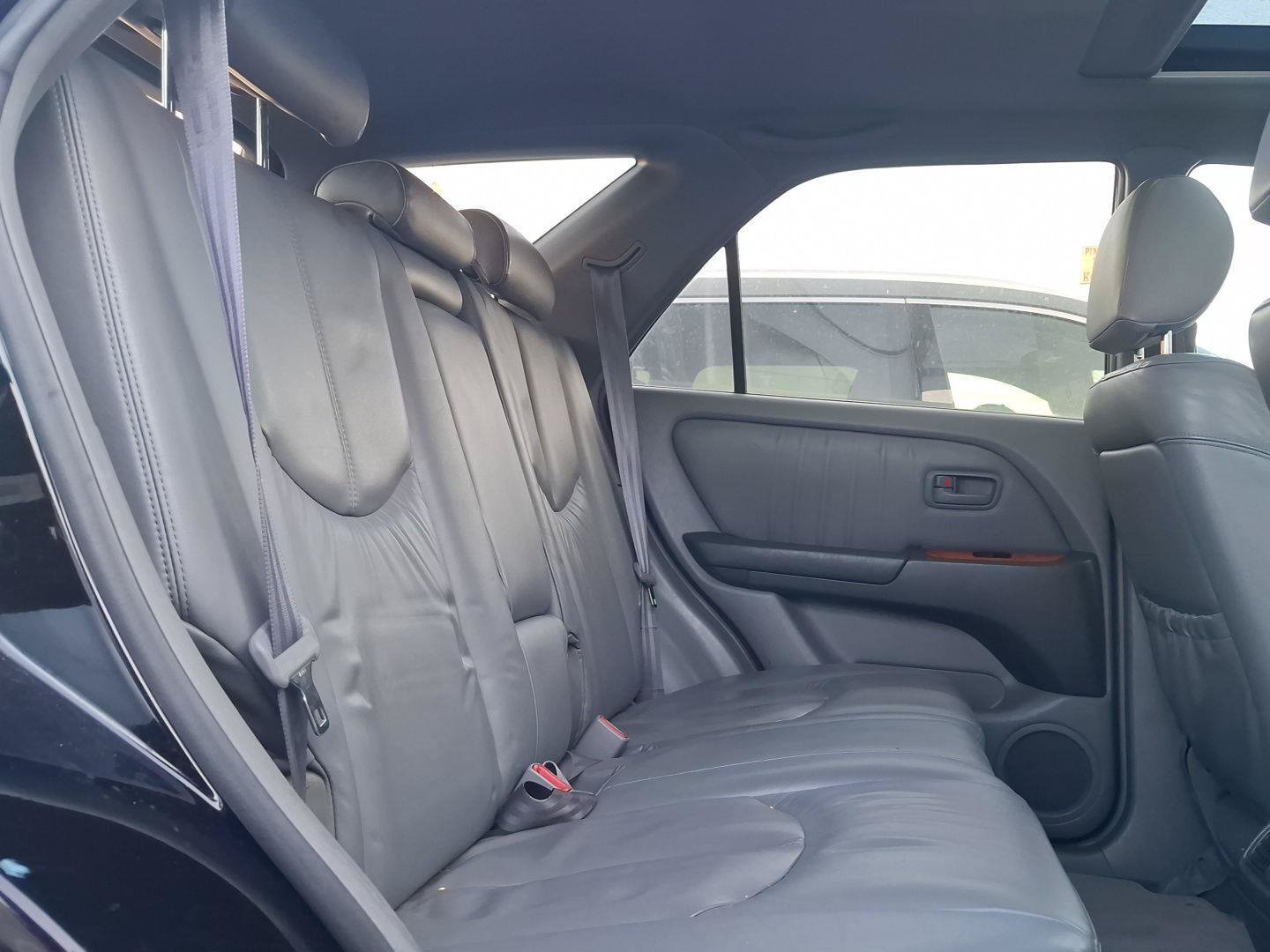 Used 1999 Lexus RX 300 4WD image 29