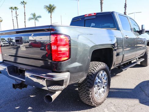 Used 2017 Chevrolet Silverado 2500 LTZ w/ Duramax Plus Package image 7