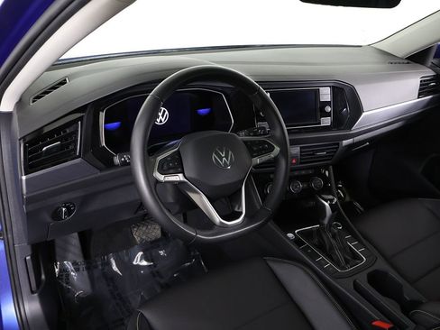 Used 2024 Volkswagen Jetta SE FWD image 27