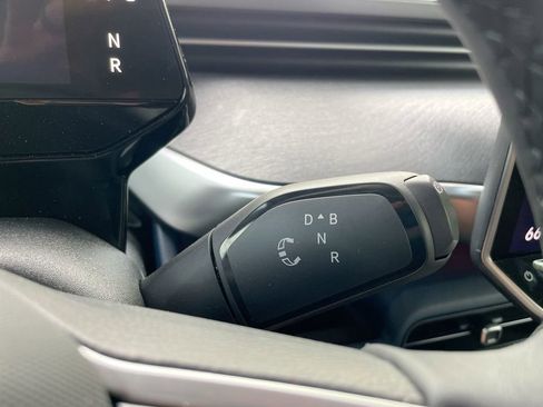 New 2025 Volkswagen ID. Buzz Pro S image 47