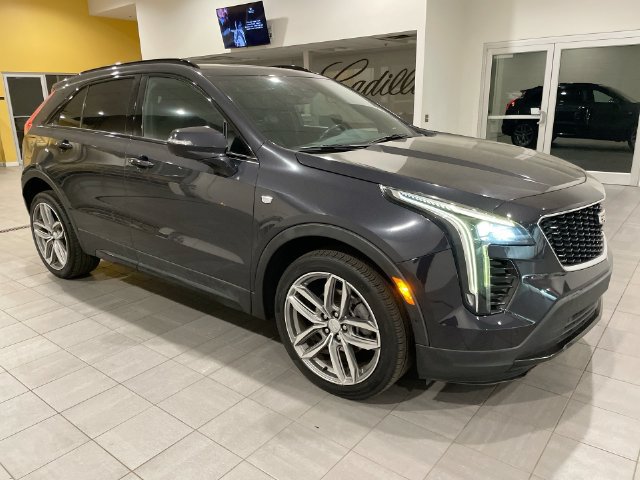 Used 2022 Cadillac XT4 Sport w/ Enhanced Visibility Package FWD image 8