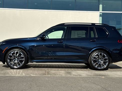 New 2026 BMW X7 M60i w/ Executive Package image 6