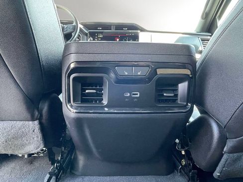 Used 2022 GMC Sierra 1500 AT4 w/ AT4 Premium Package AWD/4WD image 12
