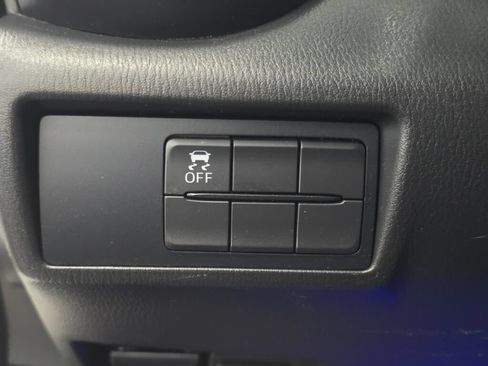 Used 2017 FIAT 124 Spider Abarth RWD image 86