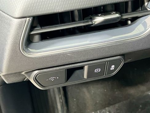 New 2025 Kia K4 GT-Line image 10