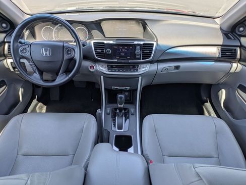 Used 2015 Honda Accord EX-L image 17