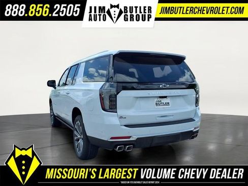New 2026 Chevrolet Suburban High Country AWD/4WD image 2