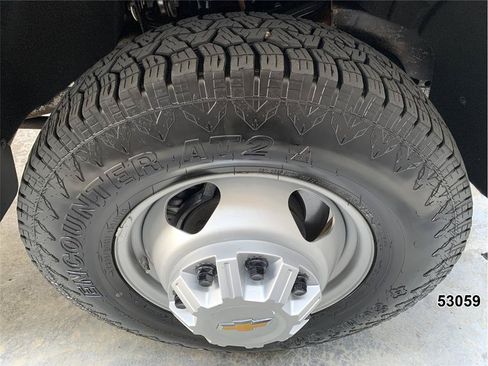 Used 2025 Chevrolet Silverado 3500 W/T w/ WT Convenience Package AWD/4WD image 17