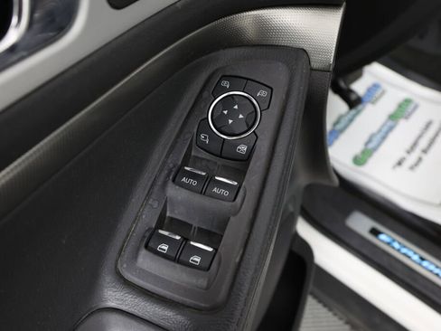 Used 2015 Ford Explorer Sport image 32
